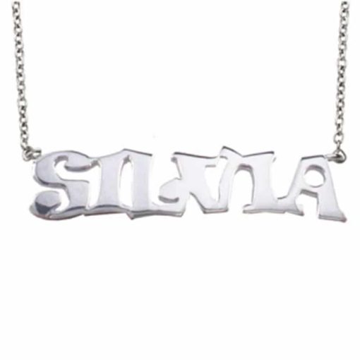 Collana con nome stampatello