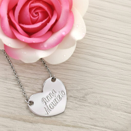 Collana con cuore inciso