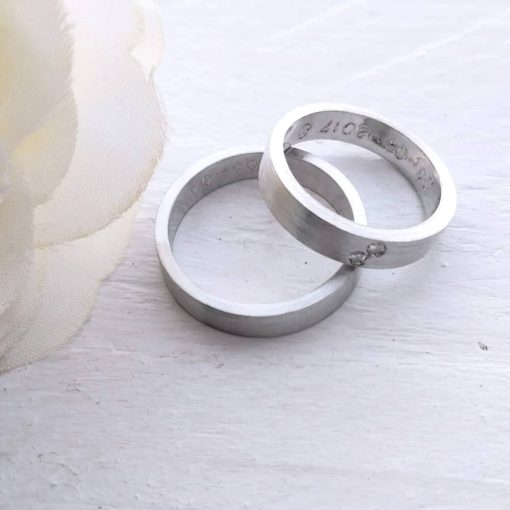 Coppia fedine piatte con diamanti - immagine 3