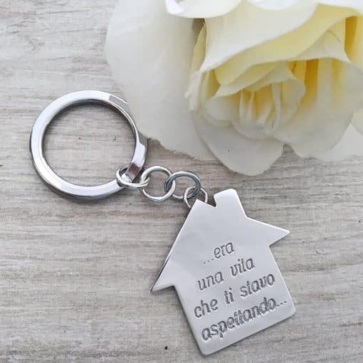 Portachiavi casetta in argento 925 con incisione personalizzata - immagine 4
