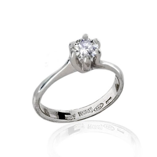 Anello solitario in argento con Cubic Zirconia