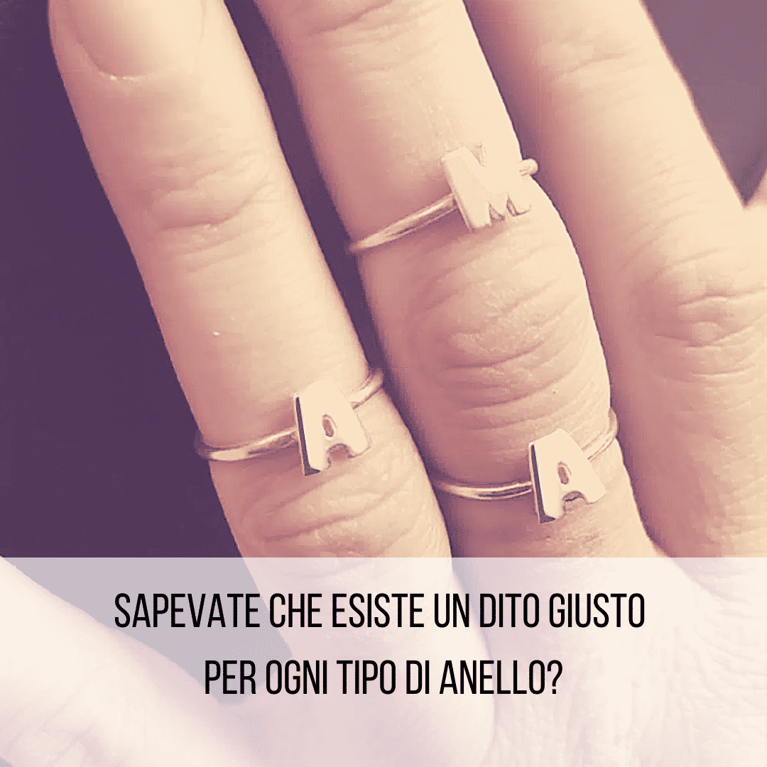 anello con iniziale