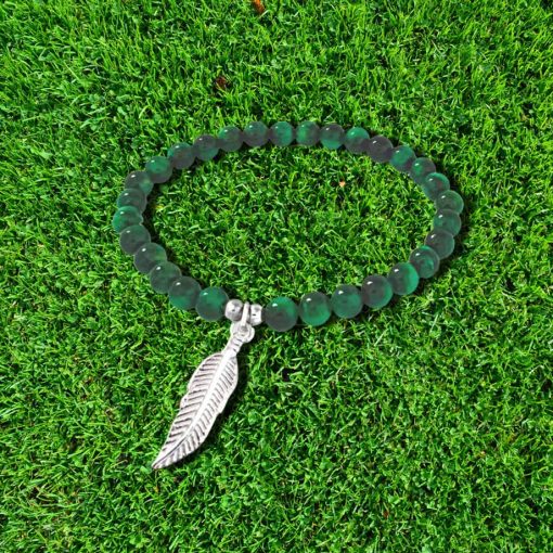 Bracciale occhio di tigre verde con piuma